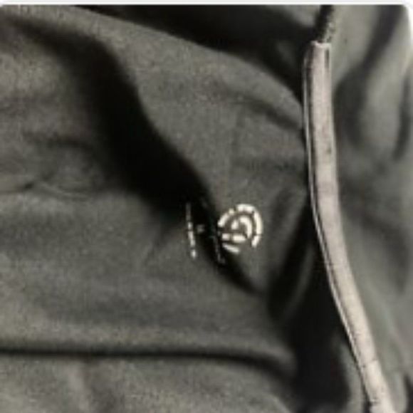 Champion C9 Boys Youth Sweatshirt Pullover Stretchy Turtleneck black Size Med - Picture 4 of 4